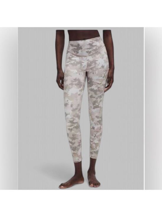 lululemon athletica Pants - Lululemon Wunder Under SmoothCover HR 25"
Thawed Camo Warm Ash Grey size 6-NWT